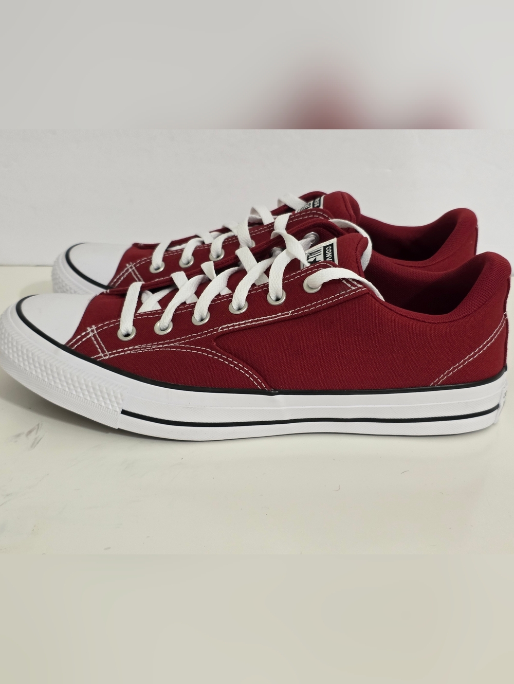 Converse Low-Top Canvas Sneakers in Burgundy and White